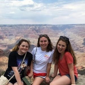 Meet your Posher, Lilly